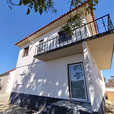 Appartamento In Casa Tranquilla Fatima Ourém Exterior photo